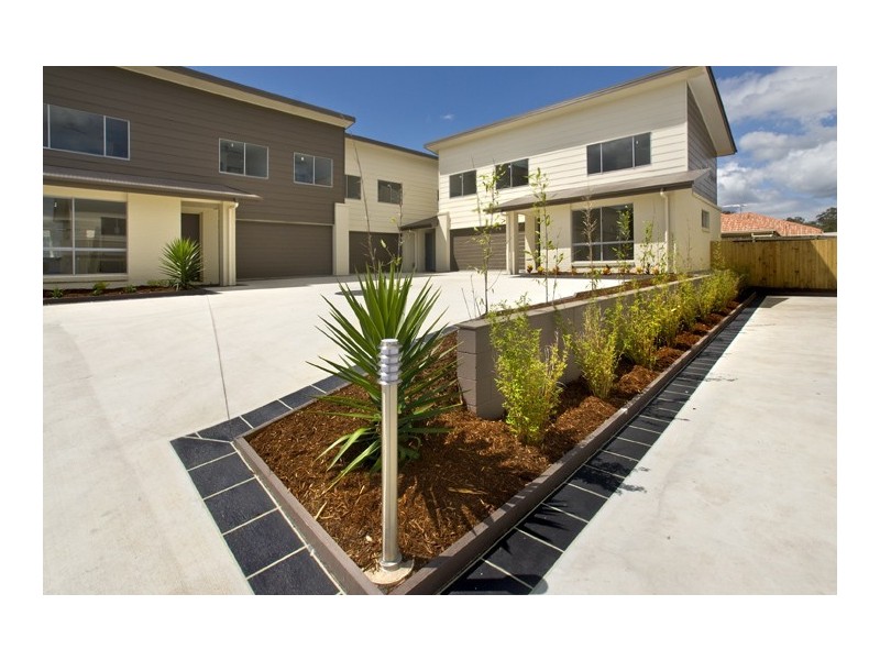 8/17 Lady Bowen Parade, Rothwell QLD 4022