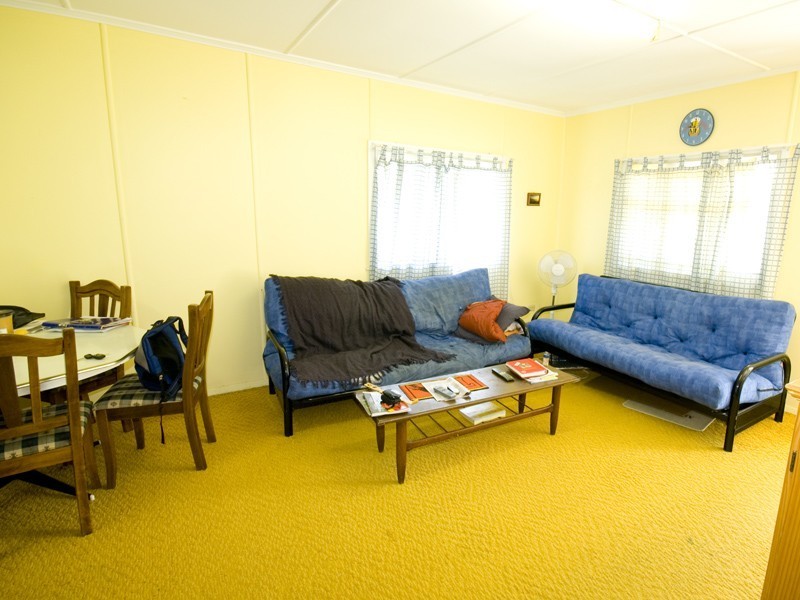 79 McLennan Street, Woody Point QLD 4019