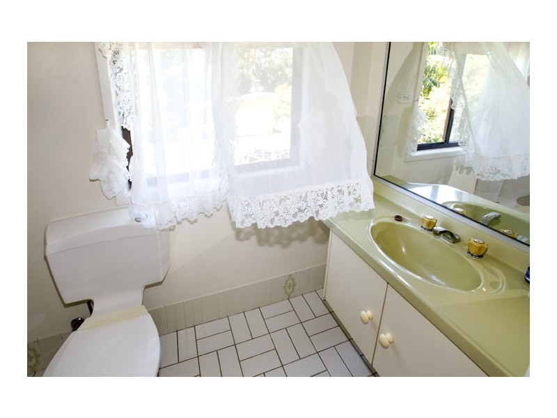 332 Scarborough Road, Scarborough QLD 4020