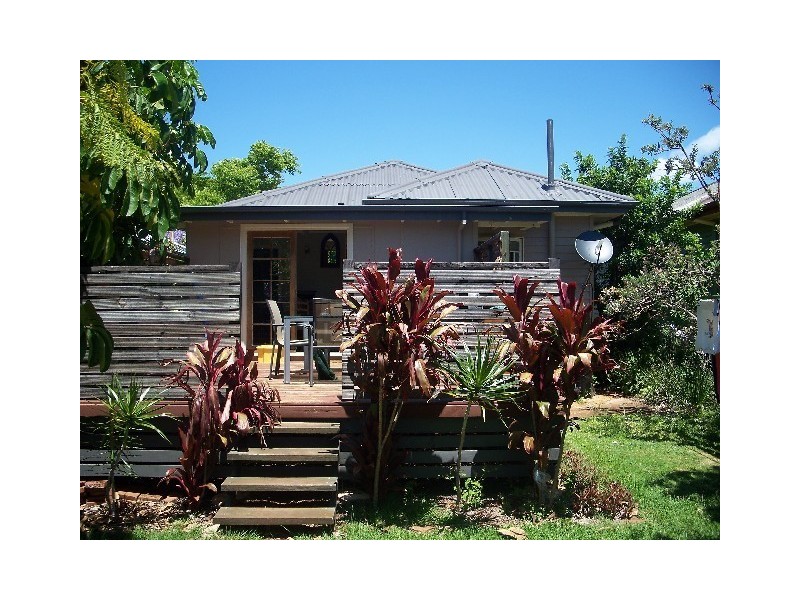 9 Maryborough Terrace, Scarborough QLD 4020