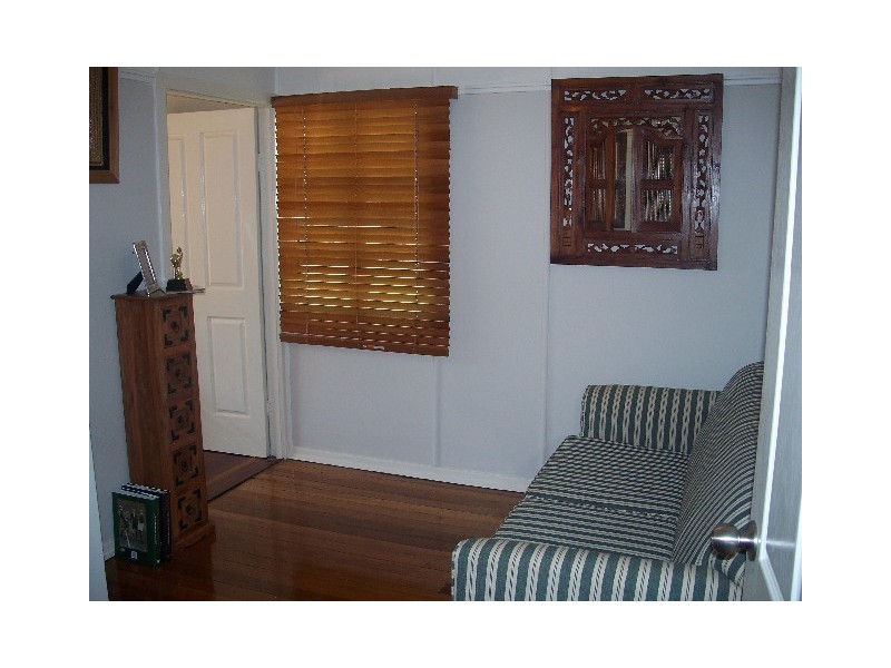 9 Maryborough Terrace, Scarborough QLD 4020