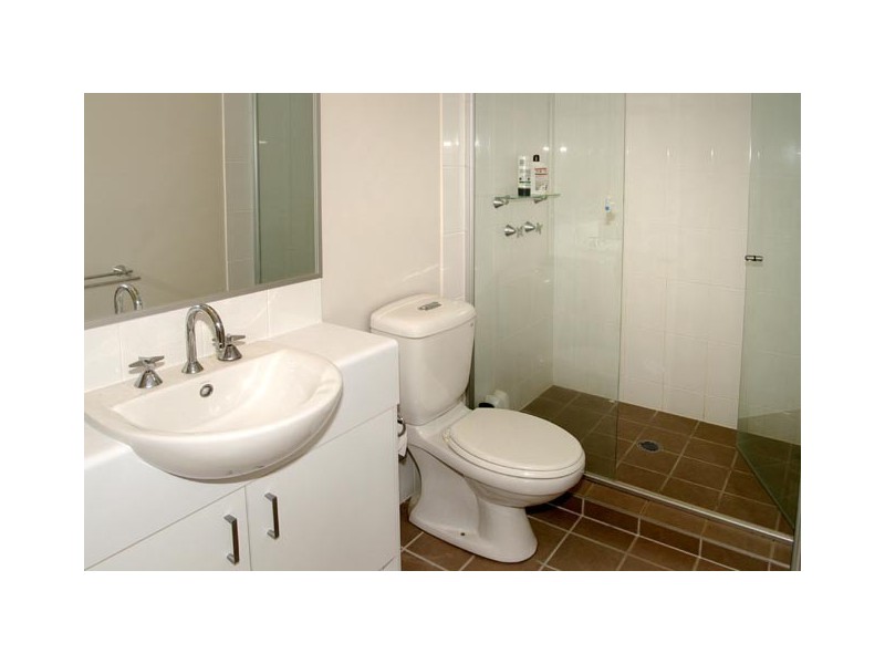 27/1 McNaughton Street, Redcliffe QLD 4020