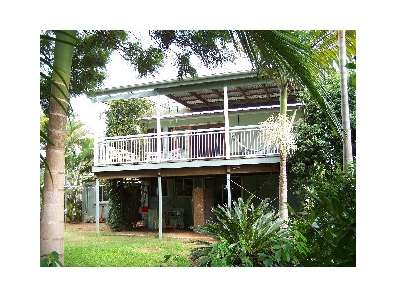 14 Steven Street, Redcliffe QLD 4020