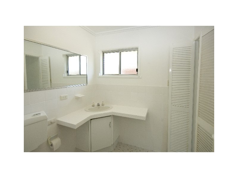 6 View Street, Woody Point QLD 4019