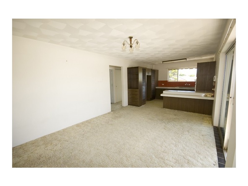 1/27 Queen Street, Scarborough QLD 4020