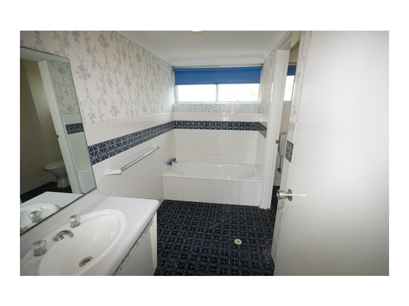 1/27 Queen Street, Scarborough QLD 4020