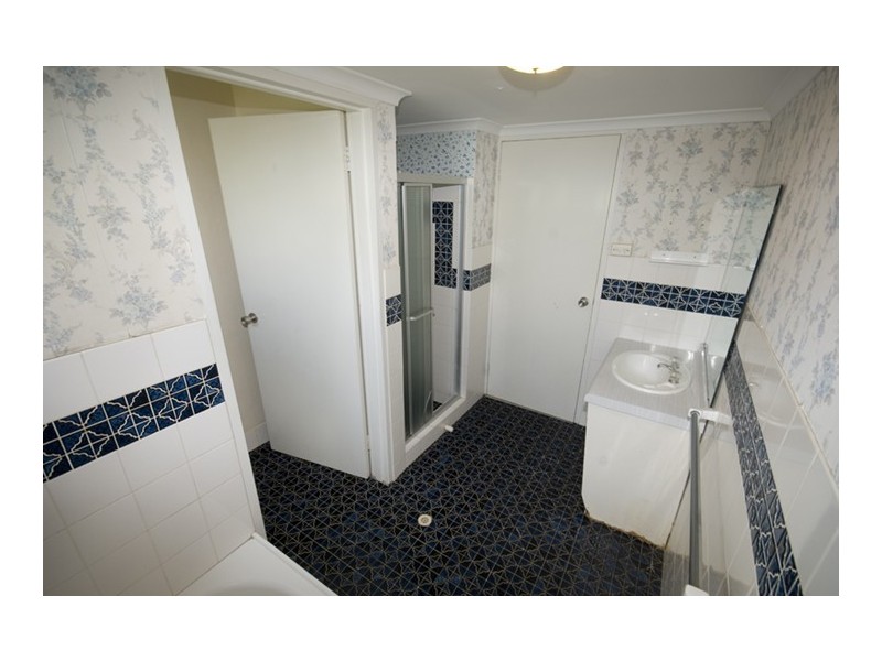 1/27 Queen Street, Scarborough QLD 4020