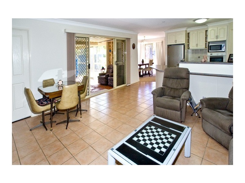 14 Walsh Street, Redcliffe QLD 4020