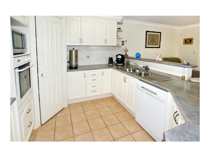 14 Walsh Street, Redcliffe QLD 4020