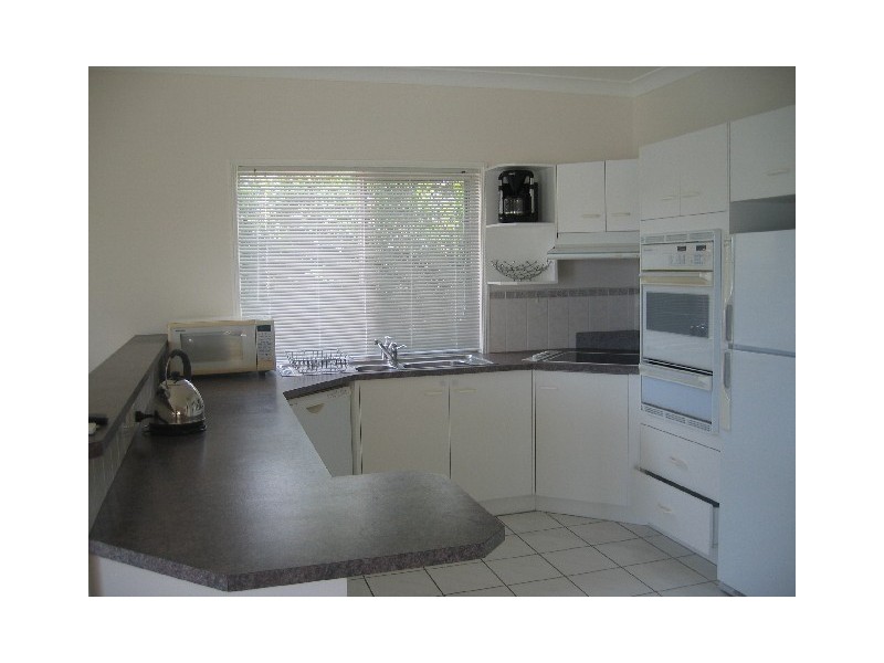 46 Intrepid Court, Scarborough QLD 4020