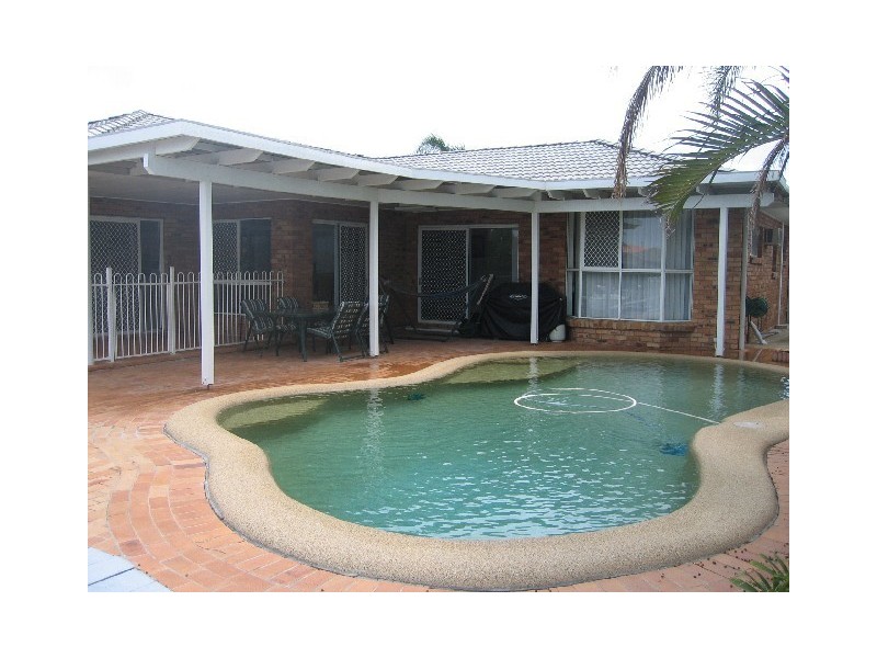 46 Intrepid Court, Scarborough QLD 4020