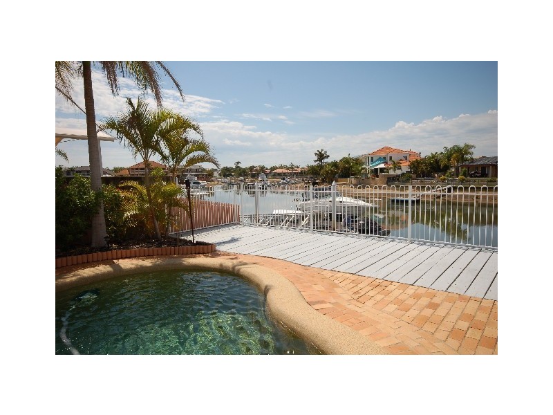 46 Intrepid Court, Scarborough QLD 4020