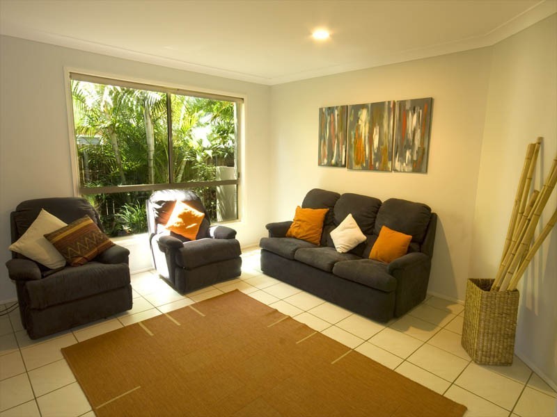 37B Queen Street, Scarborough QLD 4020