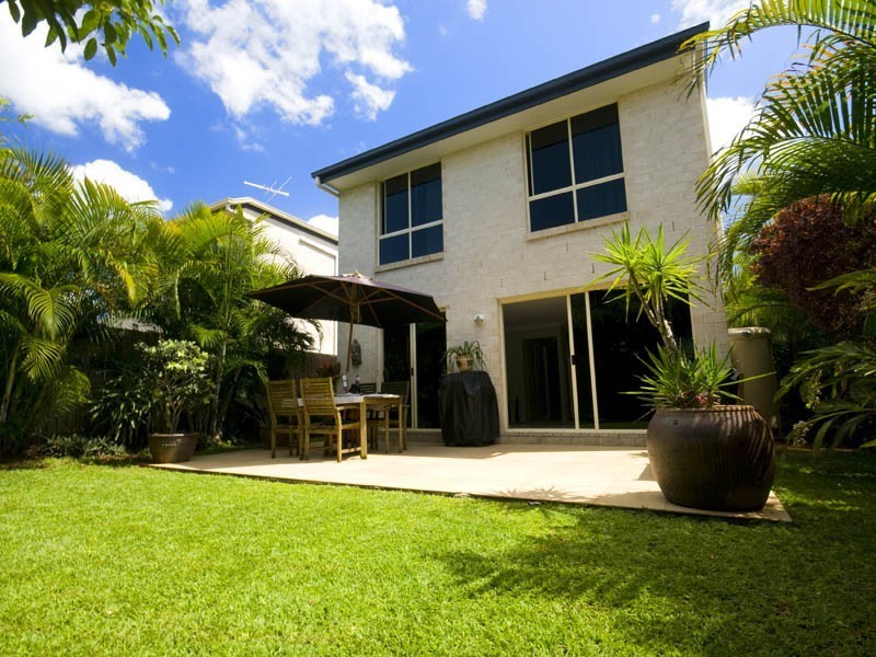 37B Queen Street, Scarborough QLD 4020