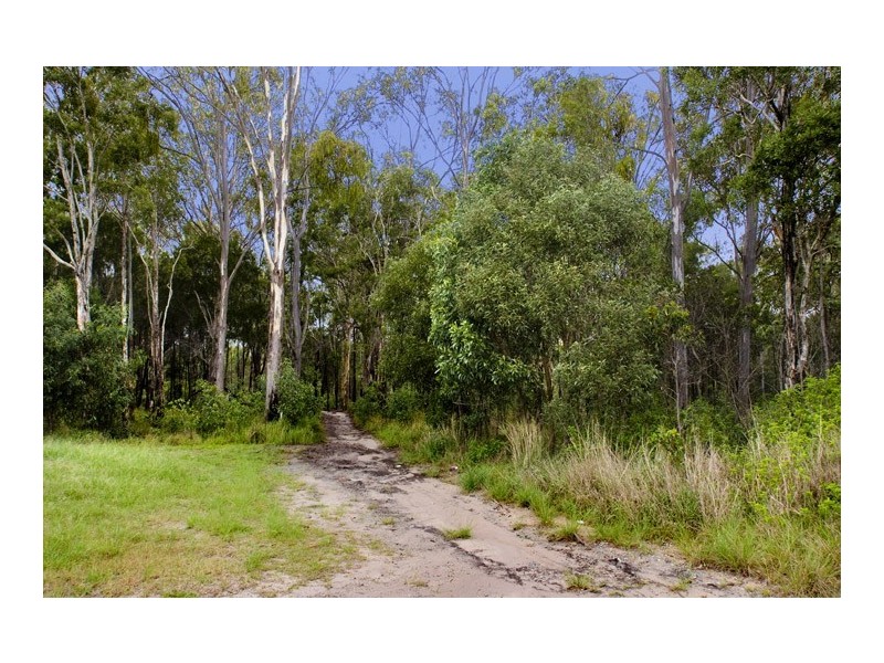 4 Cowper Court, Rothwell QLD 4022