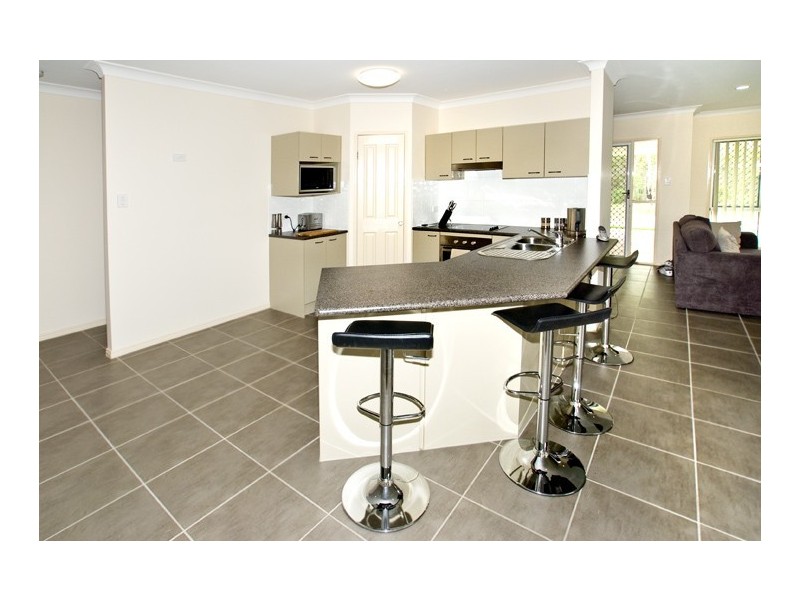 4 Cowper Court, Rothwell QLD 4022