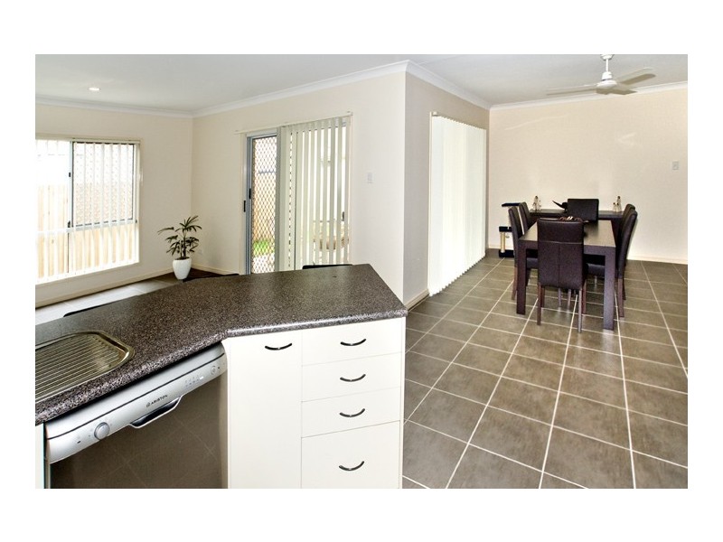 4 Cowper Court, Rothwell QLD 4022