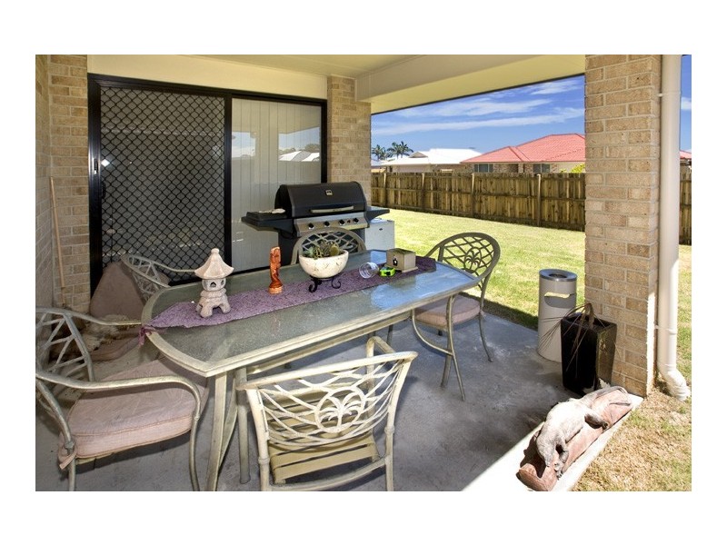 1 Caitlin Court, Rothwell QLD 4022