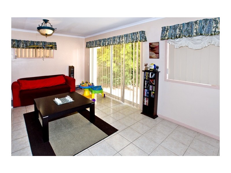 15 Cinnamon Court, Redcliffe QLD 4020