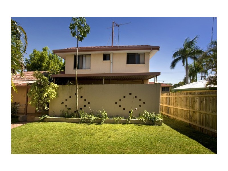 15 Cinnamon Court, Redcliffe QLD 4020