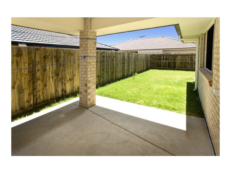 3 Caitlin Court, Rothwell QLD 4022