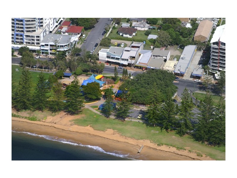 4/2a Landsborough Avenue, Scarborough QLD 4020