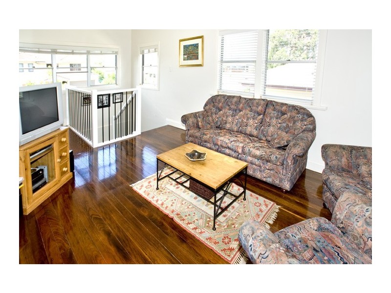 36 Rock Street, Scarborough QLD 4020