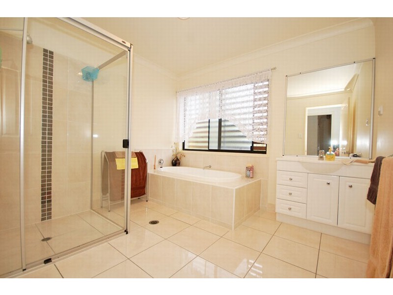 184 MacDonnell Road, Margate QLD 4019