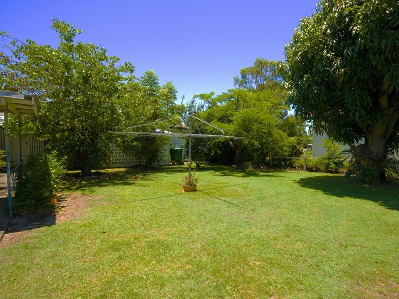339 Scarborough Road, Scarborough QLD 4020
