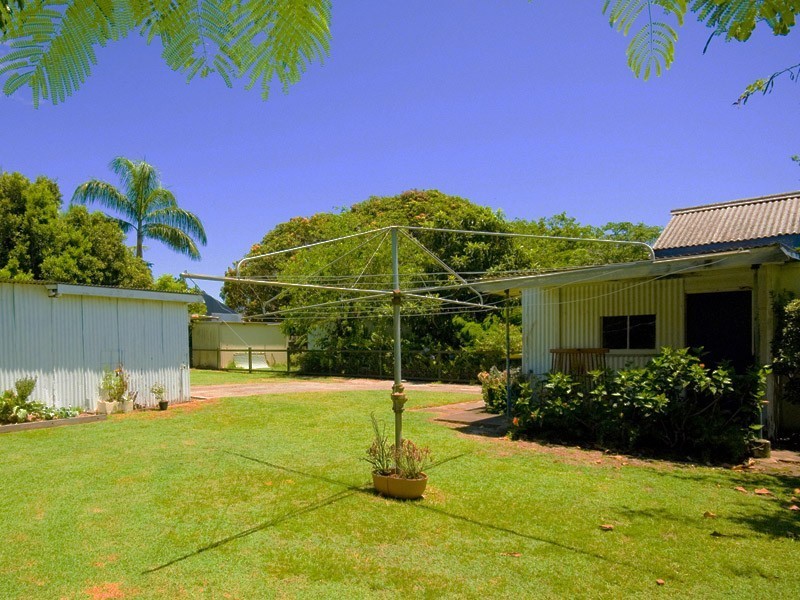 339 Scarborough Road, Scarborough QLD 4020