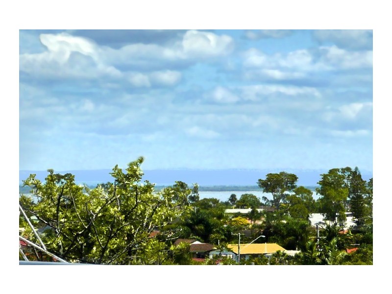 50 Higlett Street, Scarborough QLD 4020