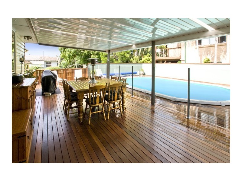 198 Scarborough Road, Scarborough QLD 4020