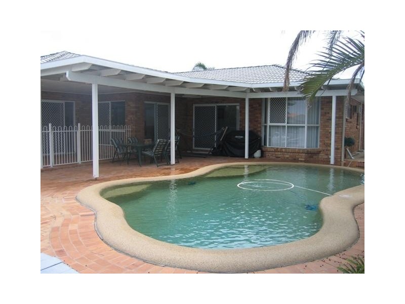 46 Intrepid Court, Newport QLD 4020