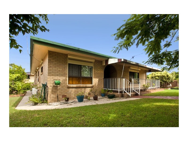 14 Houghton Avenue, Redcliffe QLD 4020