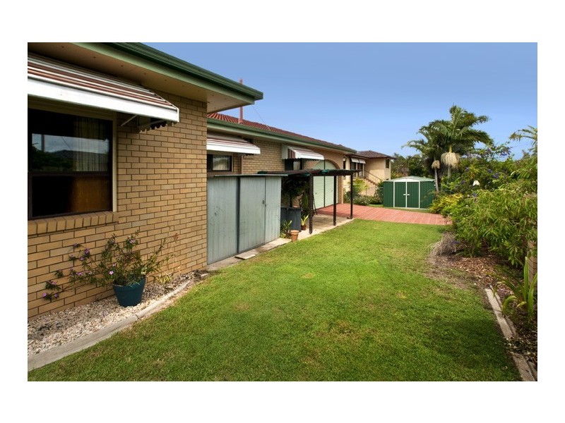 14 Houghton Avenue, Redcliffe QLD 4020