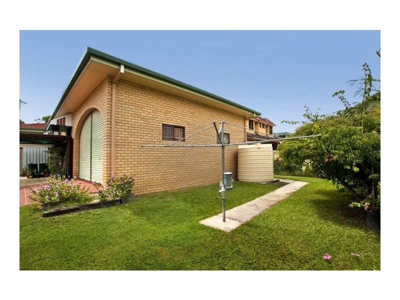 14 Houghton Avenue, Redcliffe QLD 4020