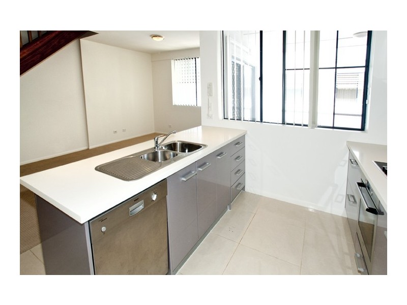 11/3 MacDonnell Road, Margate QLD 4019