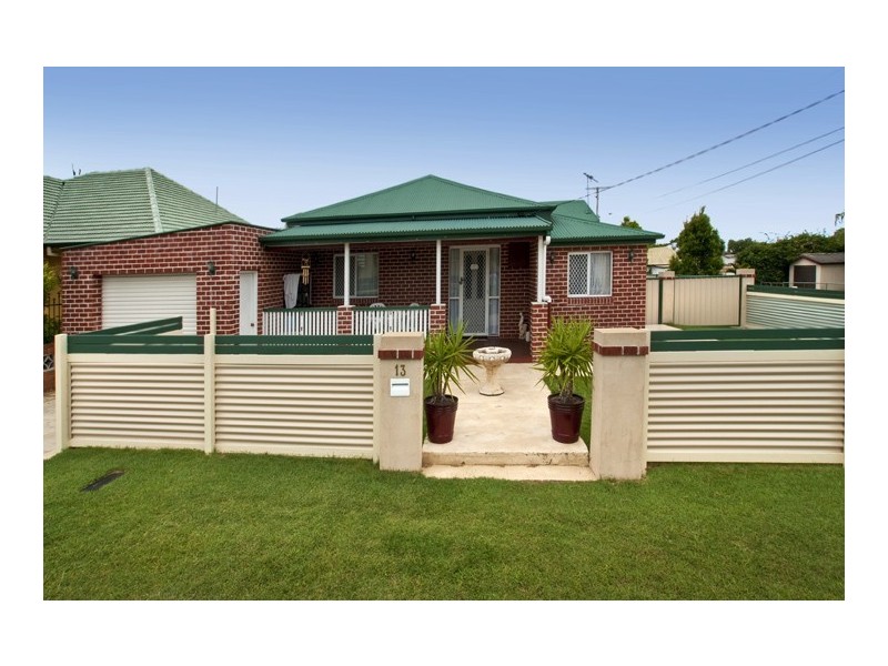 13 Dodds Street, Margate QLD 4019