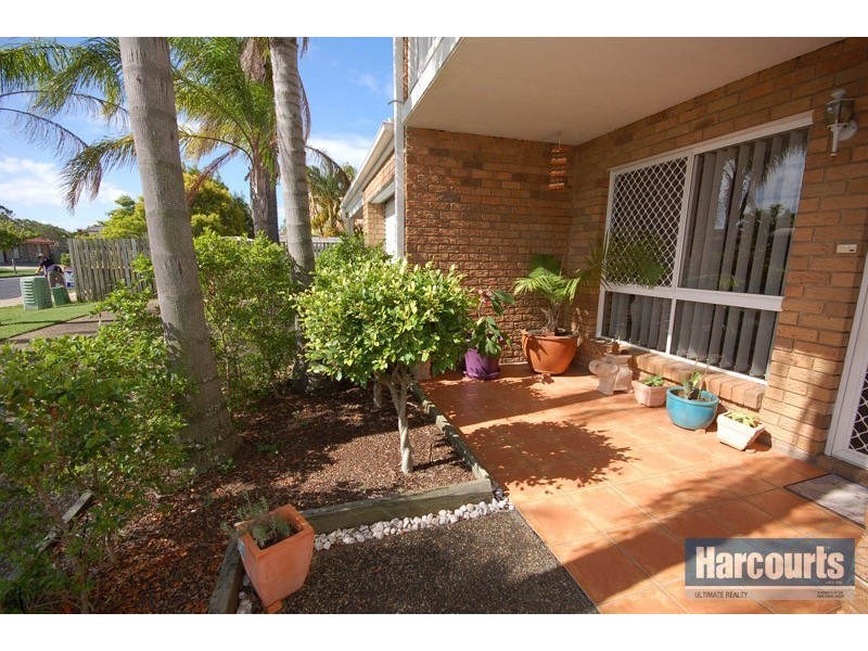 2/8 Wattle Road, Rothwell QLD 4022
