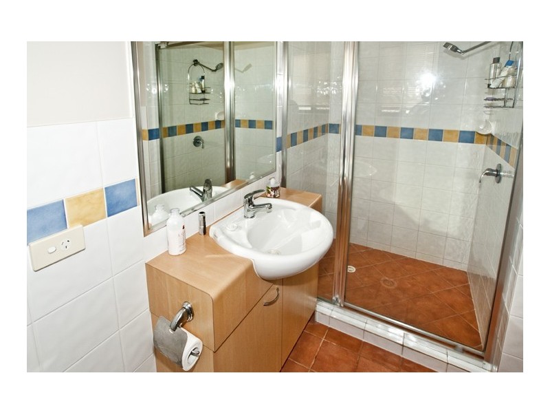 5/11 McNaughton Street, Redcliffe QLD 4020