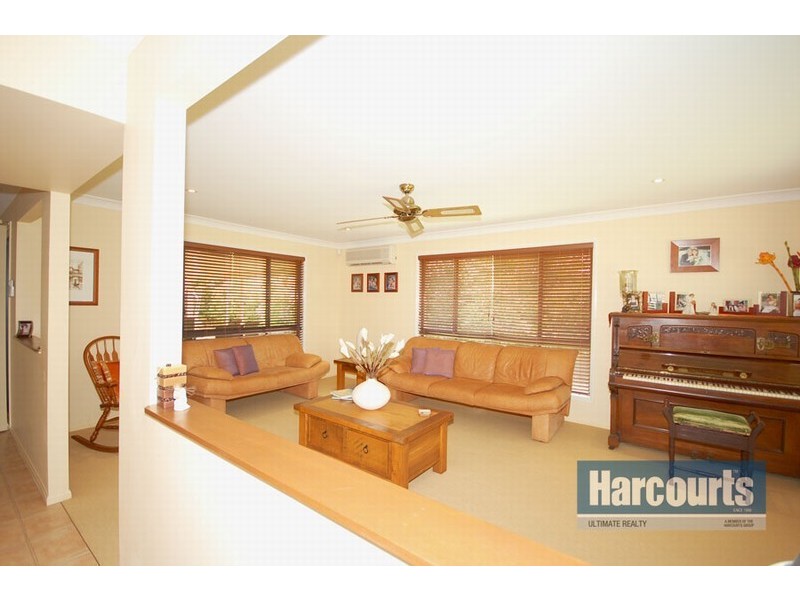 4 Copeland Drive, North Lakes QLD 4509