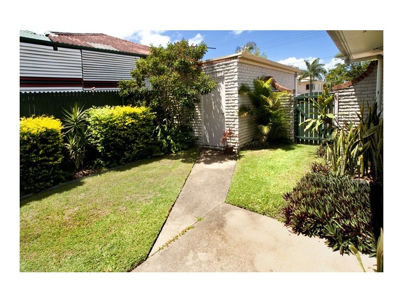 1/28 Arthur Street, Woody Point QLD 4019