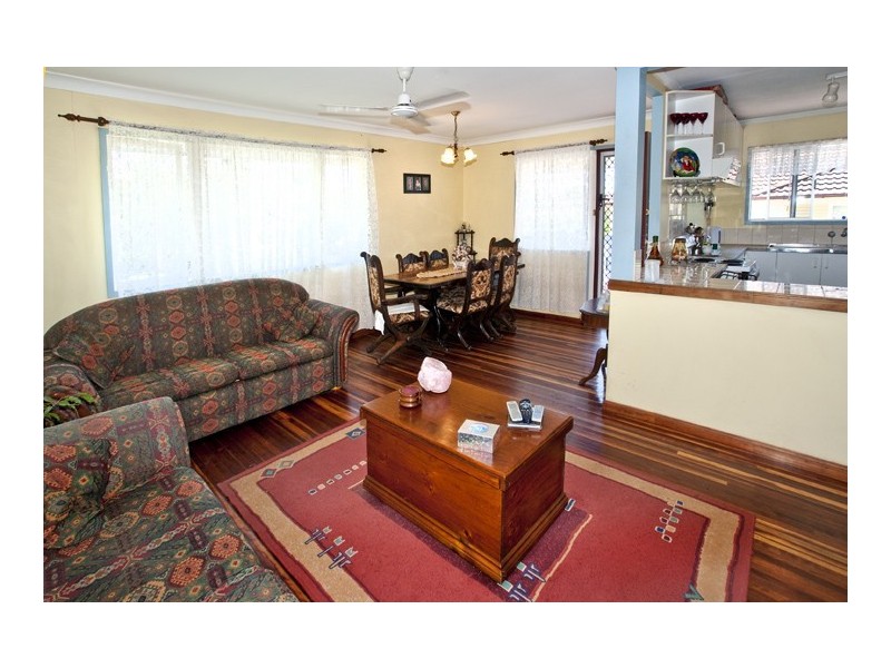 13 Hurrell Street, Clontarf QLD 4019