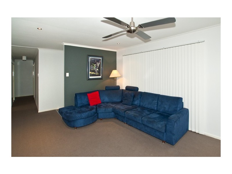 7 Centaur Street, Redcliffe QLD 4020