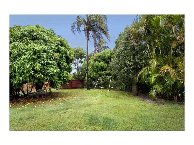 7 Centaur Street, Redcliffe QLD 4020