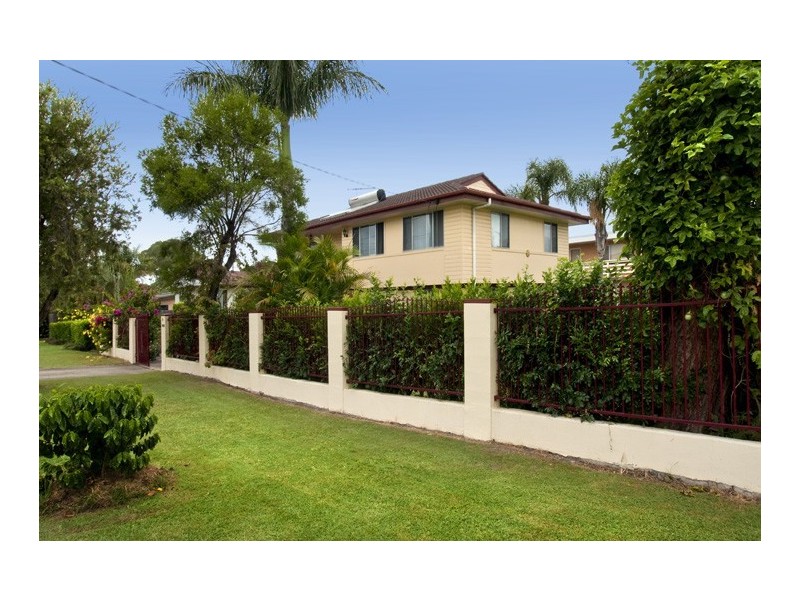 19 Redbank Road, Redcliffe QLD 4020