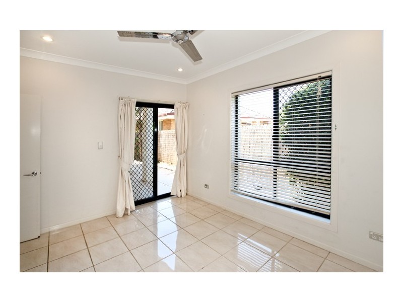 598A Oxley Avenue, Scarborough QLD 4020