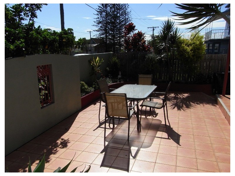 4/19 Griffith Road, Scarborough QLD 4020