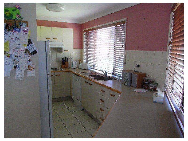 4/19 Griffith Road, Scarborough QLD 4020