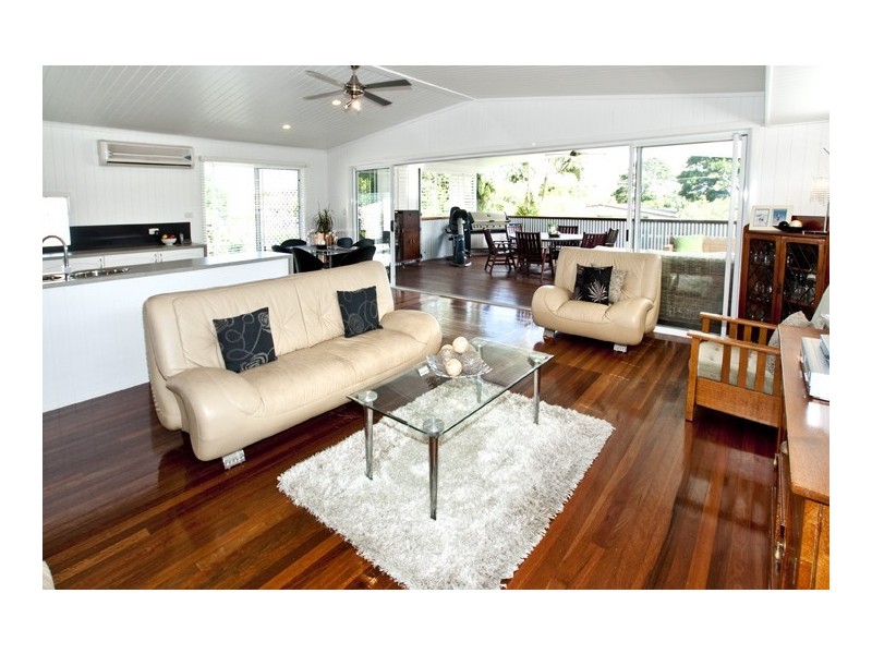 43 Long Street, Clontarf QLD 4019